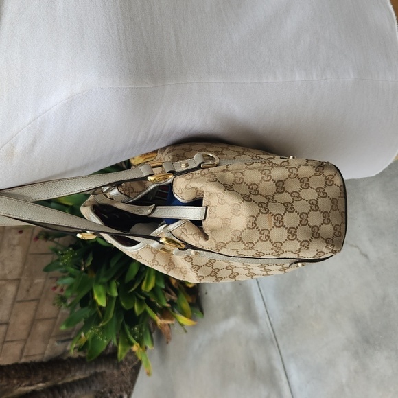 Gucci Monogram Medium Abbey Shoulder Bag  Brown - Picture 3 of 16